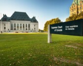 Bas de vignette : Cour suprême du Canada
 &mdash; Crédit : Canva