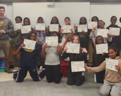  Bas de vignette : L’an dernier, ce sont des élèves de l’École Joseph-Moreau d’Edmonton, qui ont été les grands vainqueurs du concours CLCN. 
 &mdash; Crédit : gracieuseté PCB