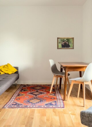 Exemple d’un appartement de type « bachelor » (garçonnière). &mdash; Crédit : canva