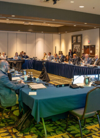 Les ministres responsables de la francophonie réunis à Yellowknife pour discuter des priorités économiques et linguistiques du pays. — Crédit : Cristiano Pereira