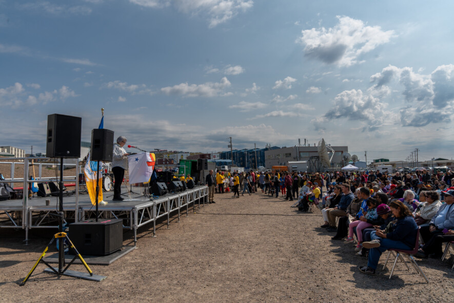 Mary Simon a achevé une tournée sur la santé mentale à Iqaluit, à l'occasion de la fête du Nunavut. — Crédit : Brice Ivanovic