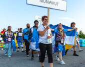 Les jeunes du Nunavut ont rayonné durant la parade d’ouverture et tout au long de ces jeux de la Francophonie.  — Crédit : FJCF 