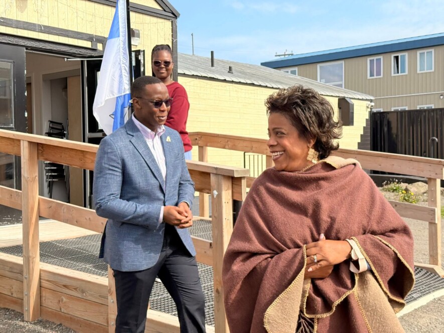La ministre fédérale de la Santé, Marjorie Michel, était de passage au Franco-Centre le 29 juillet dernier.  — Crédit : CFRT 