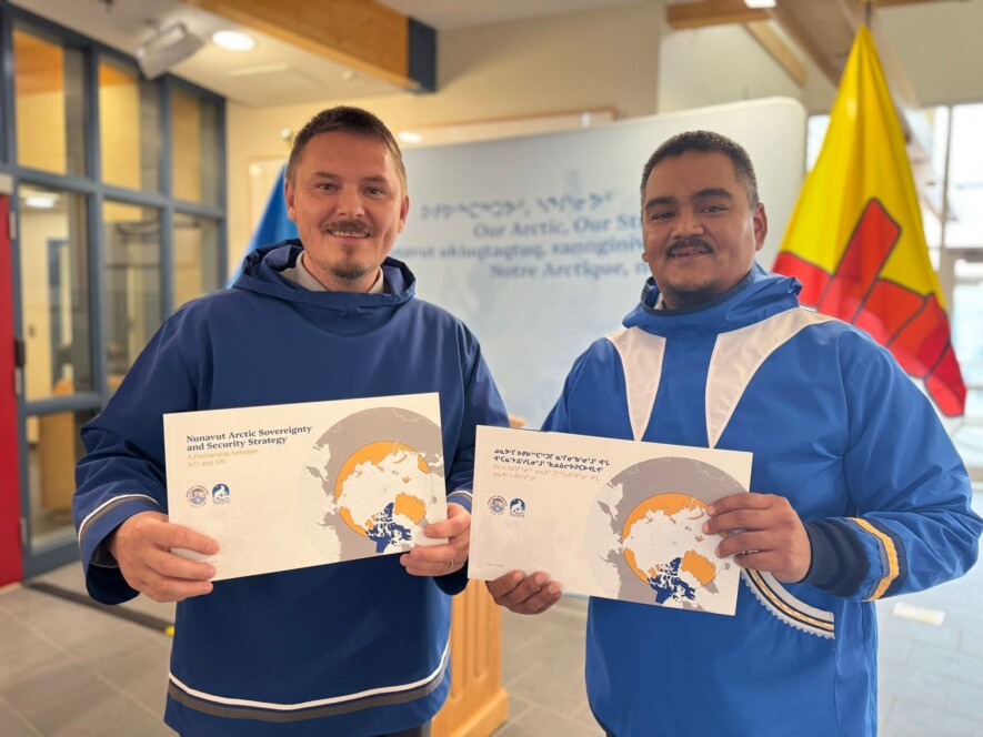 La stratégie souligne que la souveraineté dans l’Arctique doit nécessairement passer par les priorités établies par les Inuit.  — Crédit : Facebook P.J. Akeeagok