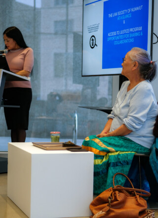 Le guide de ressources est l’aboutissement de plusieurs années de recherche. — Crédit : Carson Carrie