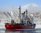 L’Amundsen s’est rendu pour une première fois aux îles de la Reine-Élisabeth.  &mdash; Crédit : Audrey Limoges