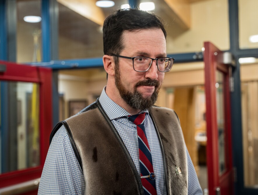 John Main devient le premier non-inuk à occuper le poste de Premier ministre du Nunavut. — Crédit : Brice Ivanovic