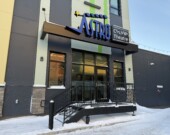 Le cinéma indépendant Astro Theatre a ouvert ses portes en avril 1996 à Iqaluit.  &mdash; Crédit : Brice Ivanovic