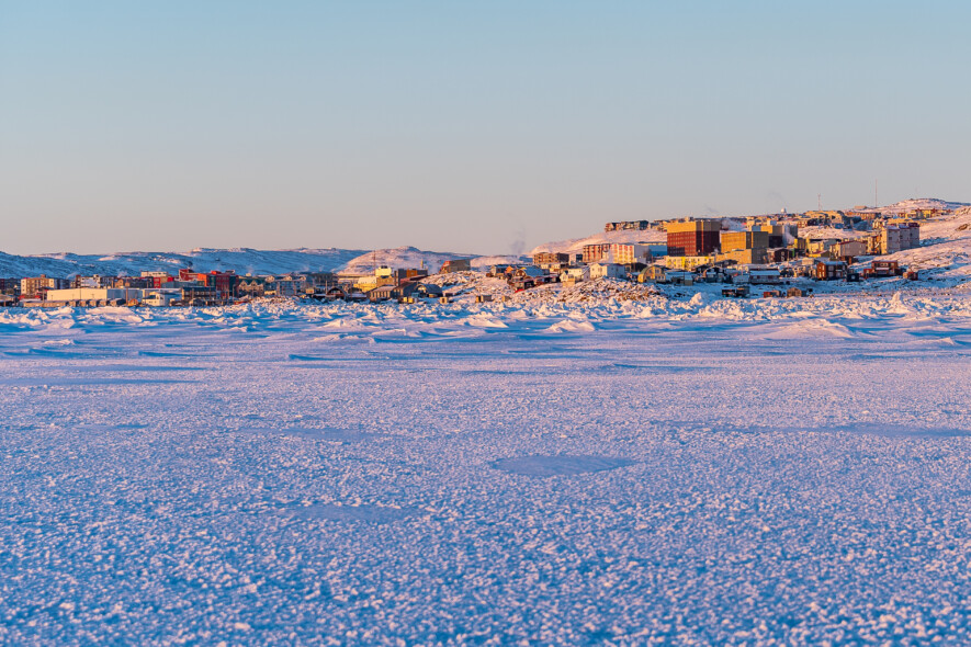 Iqaluit comptait 7429 habitants lors du dernier recensement réalisé en 2021.  &mdash; Crédit : Brice Ivanovic