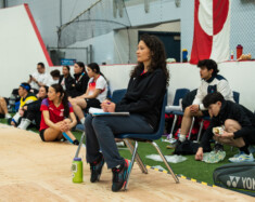 Bénévole en badminton à Iqaluit, Florence Lapierre-Poulin est en charge des jeunes nunavummiut dans cette discipline à Whitehorse. &mdash; Crédit : Brice Ivanovic