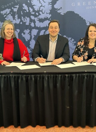 Les trois territoires unissent leurs forces pour le tourisme dans le Nord canadien.  &mdash; Crédit : Arctic Canada Tourism Network