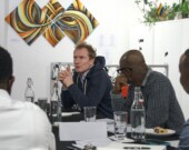 Plusieurs organisations francophones ont profité du passage du ministre pour faire valoir leurs préoccupations.  &mdash; Crédit : Bureau du ministre Marc Miller