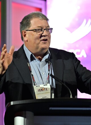 Ken Coates compare le processus de dévolution à la planification d’un déménagement majeur.   &mdash; Courtoisie