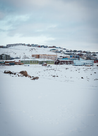 Un véhicule des services techniques de la Ville, lors d’une surveillance d’une canalisation fragilisée sur le bord de plage. &mdash; Crédit : Brice Ivanovic