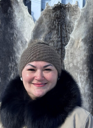Originaire de Whale Cove, Gloria Uluqsi a été élue à la tête de Nunavut Tunngavik Incorporated avec 19,6 % des voix le 27 mai dernier. &mdash; Fournie