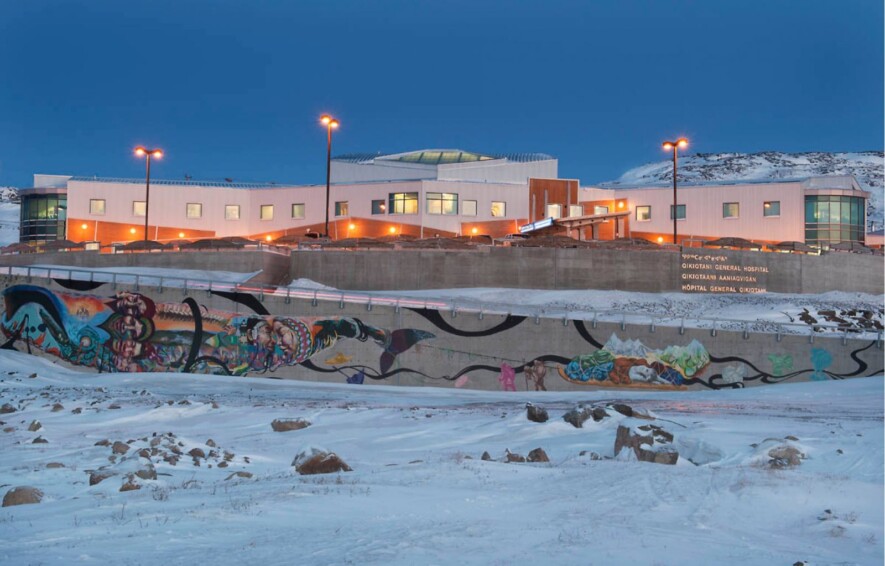 L’Hôpital général Qikiqtani, à Iqaluit. Une révision de la couverture offerte par le régime d’assurance-maladie du Nunavut est en cours.  &mdash; Ministère de la Santé du Nunavut