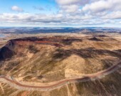 Baffinland poursuit sa restructuration, alors que la minière a obtenu une facilité de crédit renouvelable de 400 millions de dollars américains d’EDC. &mdash; Baffinland Iron Mines