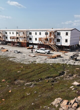 Un projet résidentiel à Coral Harbour.  &mdash; SHN