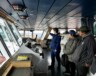 Des visiteurs découvrent la passerelle du NGCC Captain Molly Kool. La visite du navire a constitué l’un des faits saillants de la journée, selon Craig Macartney.  &mdash; Gwendoline Le Bomin