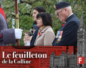 La ministre Ginette Petitpas-Taylor (premier plan) et Justin Trudeau lors de la cérémonie du jour du Souvenir. &mdash; Photo : Inès Lombardo – Francopresse