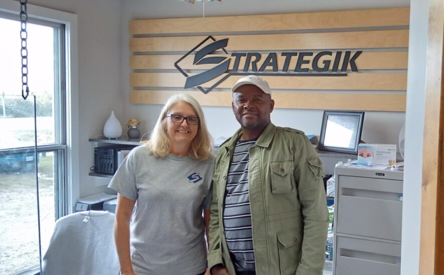 Fort de son expérience en construction au Cameroun, Méthode Babassagana a émigré au Canada en poursuivant de nouvelles opportunités professionnelles et familiales. &mdash; Photo : Ndery Dione