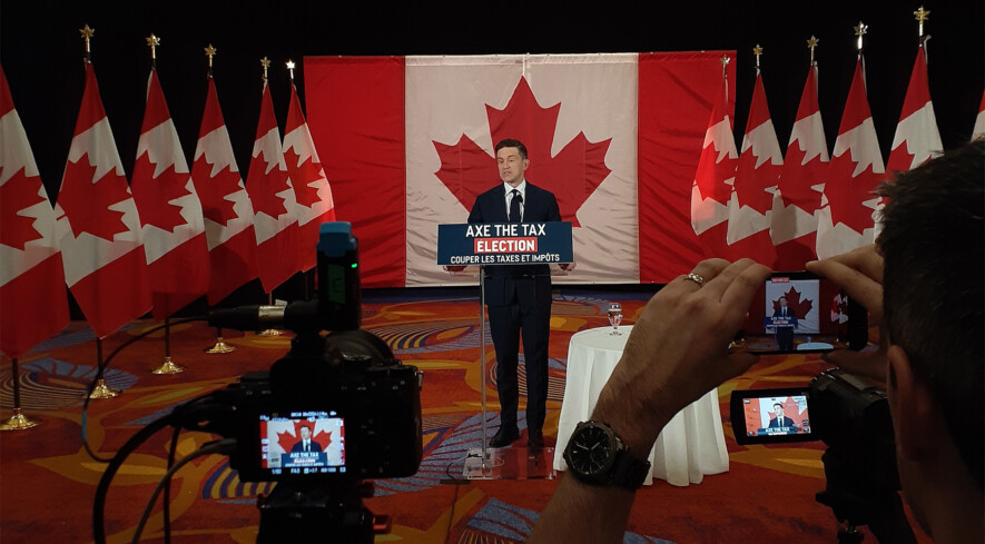 Non seulement la cible préférée de Pierre Poilievre ne sera pas de la prochaine élection, mais les menaces américaines risquent de complètement changer le sujet de celle-ci. &mdash; Photo : Inès Lombardo – Francopresse