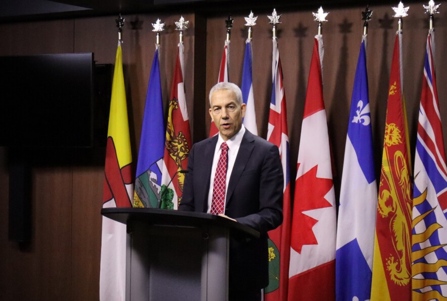 L’aspirant à la direction du Parti libéral du Canada, Frank Baylis, n’a pas reconnu le français comme étant en déclin.  &mdash; Photo : Inès Lombardo – Francopresse