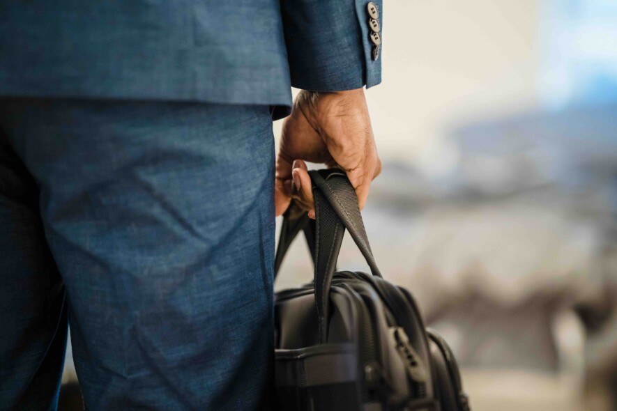 Que ce soit par manque de services ou parce que les fournisseurs anglophones ne respectent pas leur obligation de référer les immigrants francophones vers des services en français, des immigrants francophones peinent à se faire servir dans leur langue. &mdash; Photo : Nicola Barts – Pexels