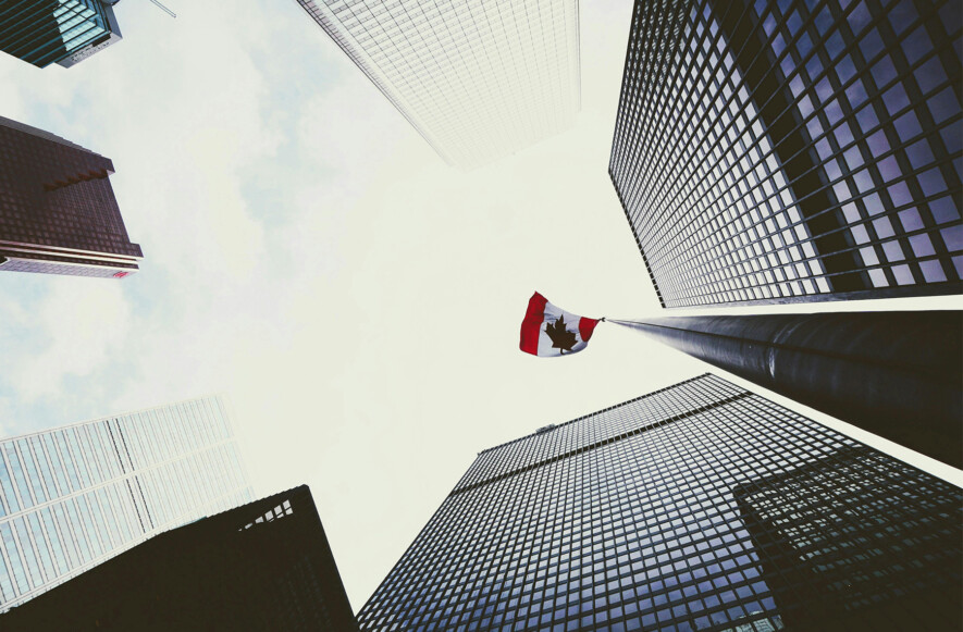 Face à une menace qui n’est pas prête de disparaitre, la population canadienne doit discuter de l’économie qu’elle veut pour son avenir. &mdash; Photo : Maarten van den Heuvel – Pexels