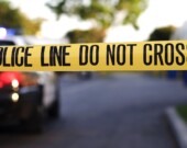   Photo : aijohn784 / DepositPhotos https://depositphotos.com/photos/police-line.html?filter=all&qview=24948199