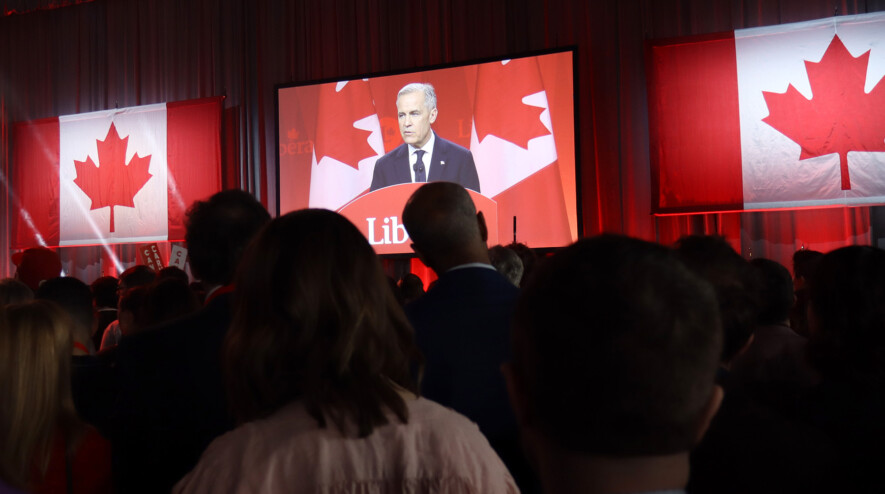 Maintenant que Mark Carney a remporté son pari de se faire élire à la direction du Parti libéral du Canada, il sera encore plus sous la loupe de la population canadienne. &mdash; Photo : Julien Cayouette – Francopresse
