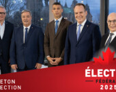 Le débat sur les enjeux francophones a suscité des tensions entre les cinq candidats, mardi. &mdash; Photo : Olivier Plante – Radio-Canada