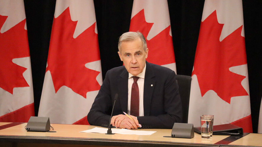 Le premier ministre Mark Carney n’exclut pas l’option de négocier un accord global avec les États-Unis avant la levée des tarifs. &mdash; Photo : Inès Lombardo – Francopresse