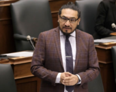 Sol Mamakwa, seul député provincial membre des Premières Nations en Ontario.  &mdash; Photo : Patrick Woodbury/Archives Le Droit