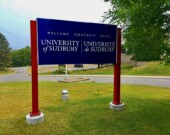 À compter de septembre 2025, l’Université de Sudbury proposera des programmes universitaires en sciences de la santé, en gestion et commerce, en sciences sociales et en arts, dispensés en français sur son campus nord-ontarien.  &mdash; Photo : Wikipedia/web