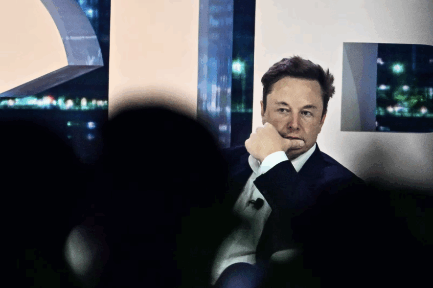 L’accord avec la société d'Elon Musk visait à fournir un accès à l’Internet haute vitesse à 15 000 résidants des régions rurales et du nord de l’Ontario.  &mdash; Photo : Archives AFP