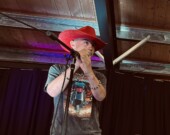 Le talent musical est une affaire de famille chez les Villeneuve, et Caleb est le nouveau visage de la descendance.  &mdash; Photo : Renée-Pier Fontaine