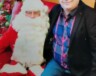 Le directeur général des Médias de l’épinette noire, Steve Mc Innis, prend le temps de se faire photographier avec le père Noël lors du Radiothon de la Fondation de l’Hôpital Notre-Dame de Hearst. Les deux personnages de la photo se sont entendus pour reprendre l’émission du père Noël l’an prochain à la radio CINN 91,1 puisqu’ils ont pris une pause en 2025. L’activité du radiothon avec la radio moose a permis à la Fondation d’amasser plus de 62 000 $.  