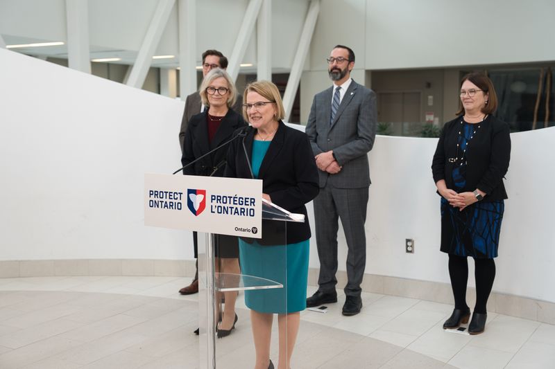 À l’Hôpital Women’s College, Sylvia Jones a annoncé cet investissement pouvant atteindre 8 millions de dollars pour soutenir la planification de 16 nouvelles cliniques d’enseignement en soins primaires. &mdash; Photo : Sylvia Jones/Facebook