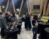 Le Centre Inovo de Hearst a accueilli beaucoup de monde venu visiter l’exposition. &mdash; Photo : Ndery Dione