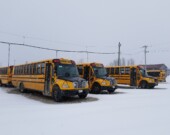 Les quatre conseils scolaires du Nord-Est de l’Ontario harmoniseront leur calendrier scolaire dès l’année 2026-2027 afin de faciliter la coordination du transport scolaire. &mdash; Photo : Archives/Le Nord