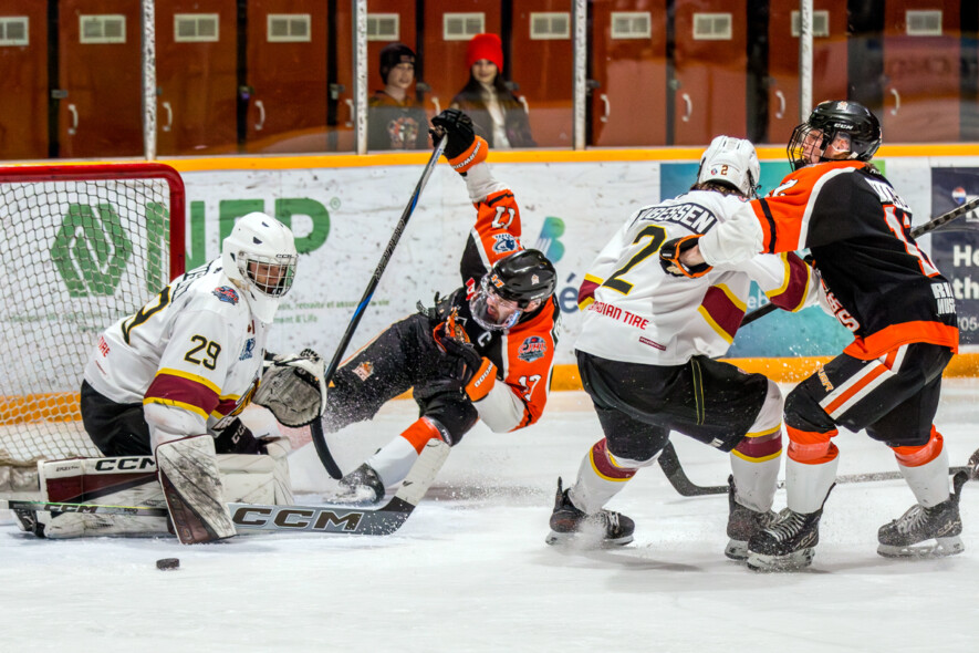   Photos : Lumberjacks/web