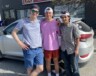 Mathieu Depelteau, Edmond Durocher et Yaseen Malik, qui vient de Toronto, sont proches de la buanderie pour faire le lavage. &mdash; Photo : Ndery Dione