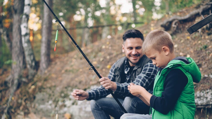 Précisément, les 20 et 21 juin, les résidents canadiens pourront pêcher partout dans la province sans avoir à se procurer de permis ni de carte de pêche. &mdash; Photo : Vitaly Gariev/Pexels