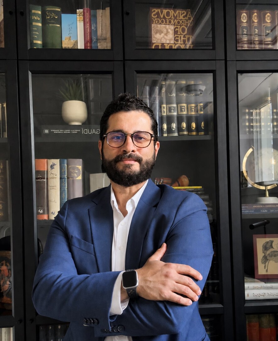 Alexandre Bekhradi, qui coanime l’émission <i>Et si la technologie nous regardait</i> avec Marc Bédard à la radio CINN 91,1 et qui a fait des études approfondies dans ce domaine, nous a parlé de trois éléments concernant l’impact de l’intelligence artificielle. &mdash; Photo de courtoisie