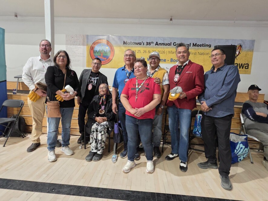 Les dirigeants de Matawa se sont réunis à Marten Falls à l’occasion de la 38e assemblée générale annuelle de l’organisation. &mdash; Photo : Nishnawbe Aski Nation/Facebook