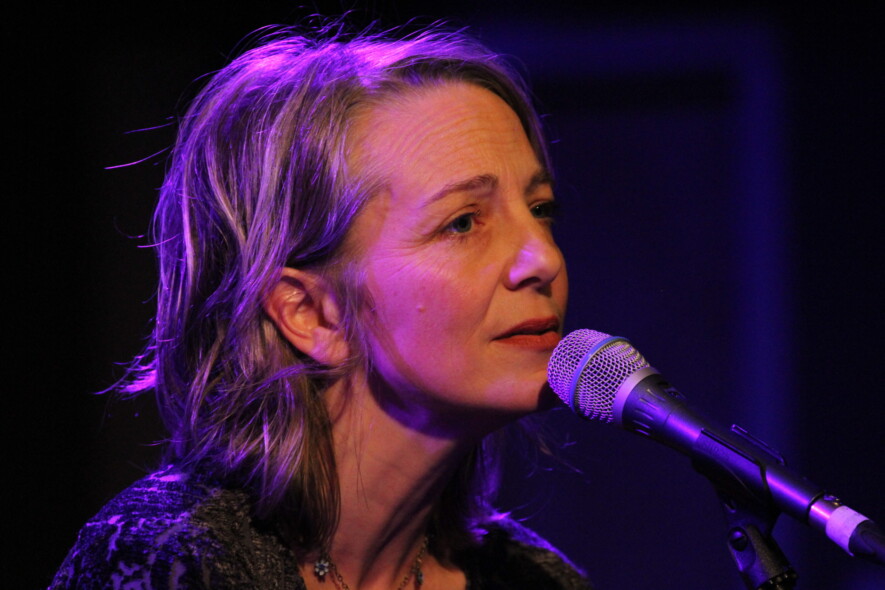 «Quand j’embarque dans un projet, I give it my all», résume Louise Gauthier, dont le travail acharné derrière le festival CB Nuit lui mérite le titre d’entrepreneure de l’année. &mdash; Archives Le Gaboteur