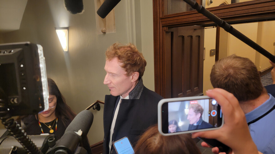 Le ministre Marc Miller a admis que son ministère peut faire mieux sur l’obligation de consulter les conseils scolaires francophones provinciaux du pays, en l’occurrence dans le cas le plus récent, celui de Terre-Neuve-et-Labrador. &mdash; Marianne Dépelteau (Archives Francopresse)