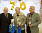 Léo Allaire, Oscar Bouffard et Gérald Beaudry ont été honorés pour leurs 50 années de bénévolat au sein du Club Richelieu de Sturgeon Falls. &mdash; Photo : Éric Boutilier