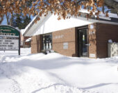 La bibliothèque publique de Powassan &mdash; Photo : Archives